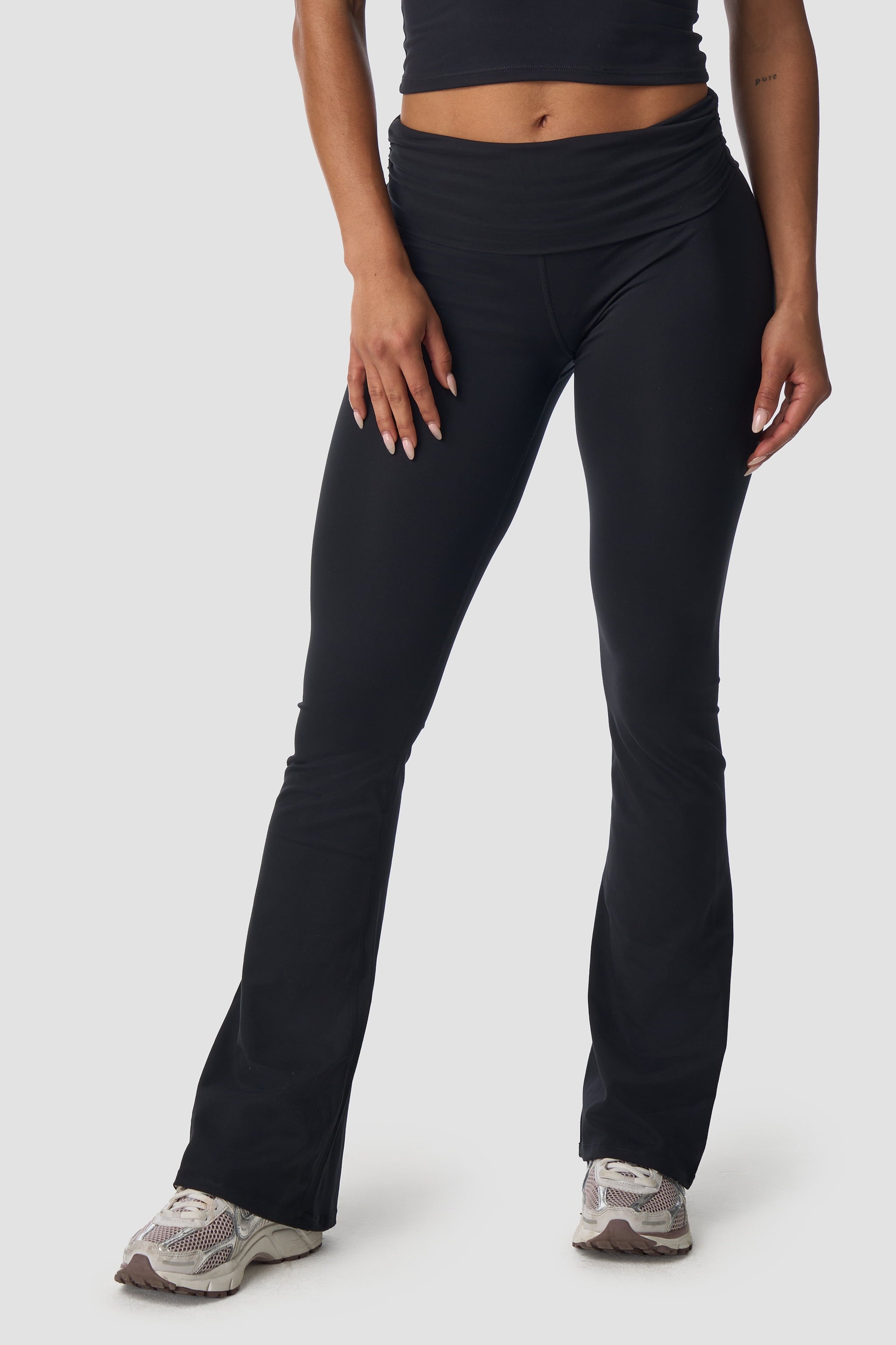 Sienna Sculpt Ruched Foldover Flare Leggings | Sommer Ray's Shop