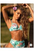 Sommer Ray in Bikini